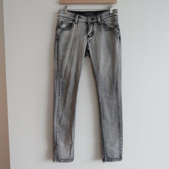 KILL CITY CONSPIRATORS Faded Black Low Rise Y2K Skinny Jeans - Size US 27 - Picture 2 of 15
